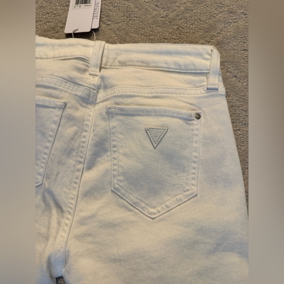Guess Los Angeles//Women's White Distressed Mid RiseSkinnyJeans/ 25/NWT - Picture 8 of 15